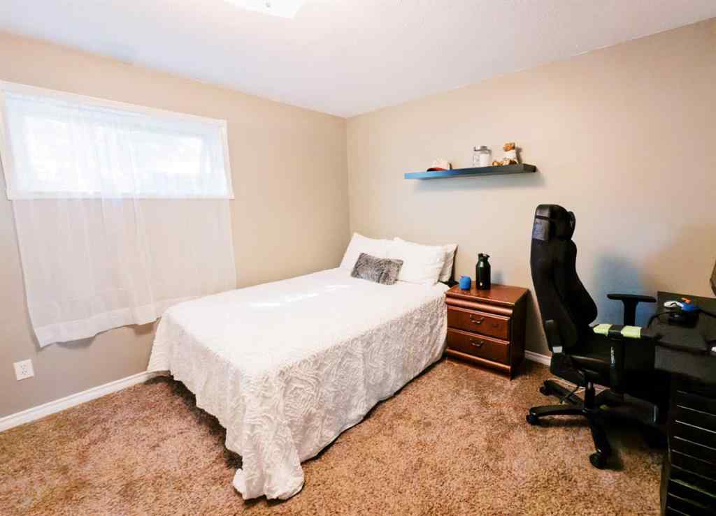 MLS® A2248770 - 3801 64 Street  in Grandview Stettler, Residential