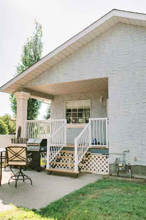 MLS® A2248770 - 3801 64 Street  in Grandview Stettler, Residential