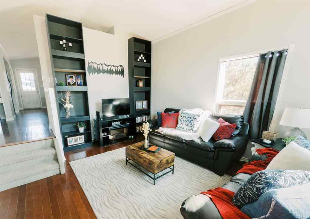 MLS® A2248770 - 3801 64 Street  in Grandview Stettler, Residential