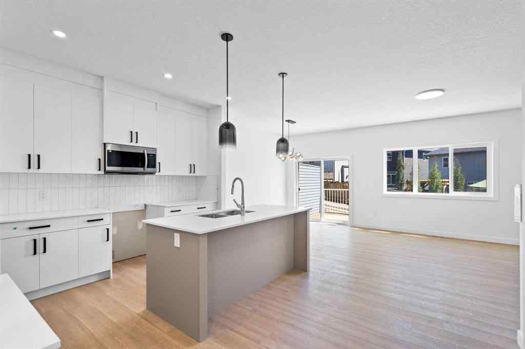 MLS® A2248771 - 66 Heritage Circle  in Heritage Hills Cochrane, Residential