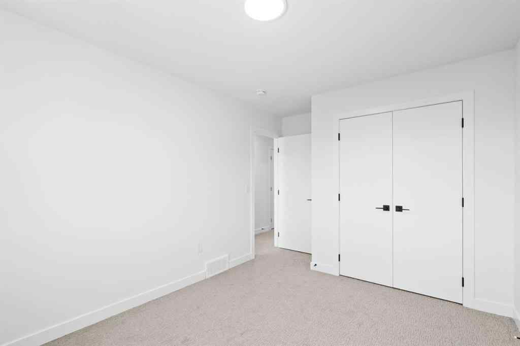 MLS® A2248771 - 66 Heritage Circle  in Heritage Hills Cochrane, Residential