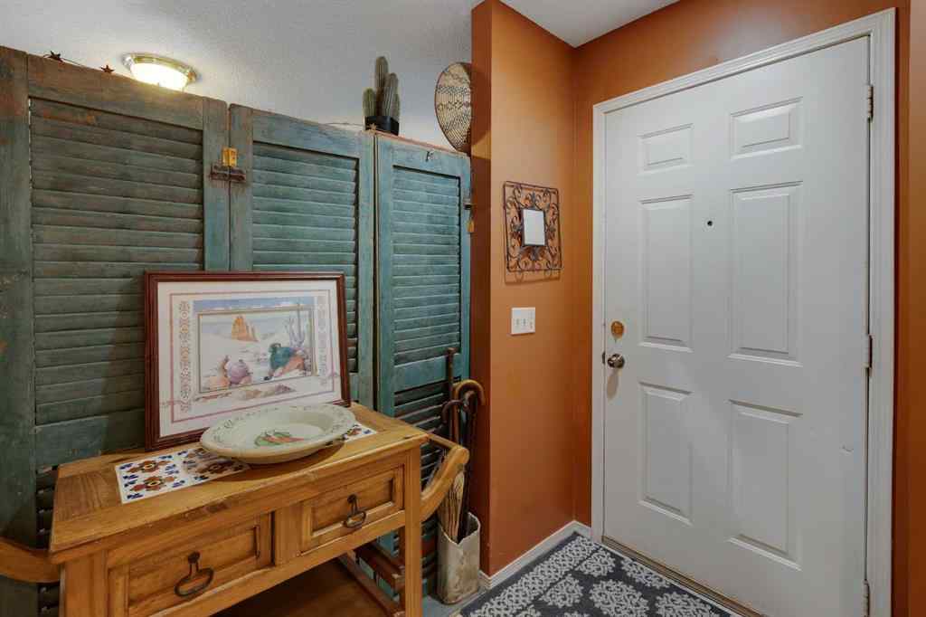 MLS® A2248776 - 234 Quigley Drive  in West Terrace Cochrane, Residential