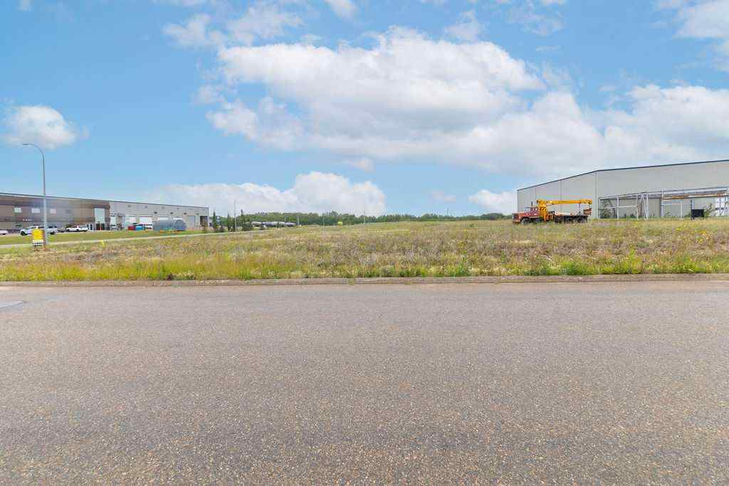 MLS® A2248794 - 6926 66 Street  in Hill Industrial Lloydminster, Land