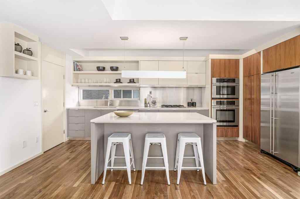 MLS® A2248797 - 1712 19 Avenue SW in Bankview Calgary, Residential