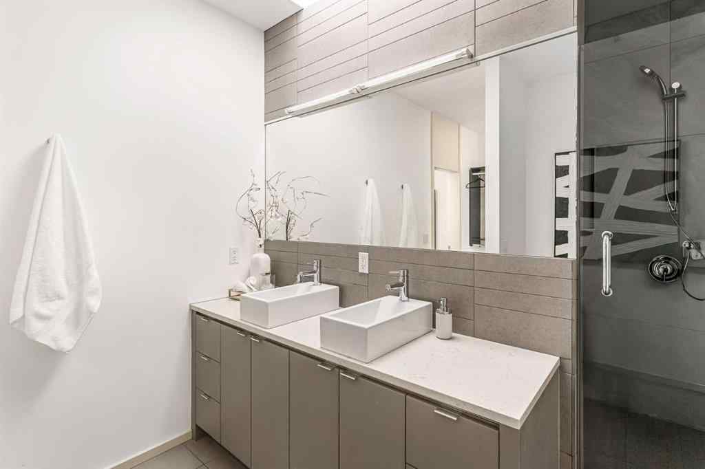 MLS® A2248797 - 1712 19 Avenue SW in Bankview Calgary, Residential