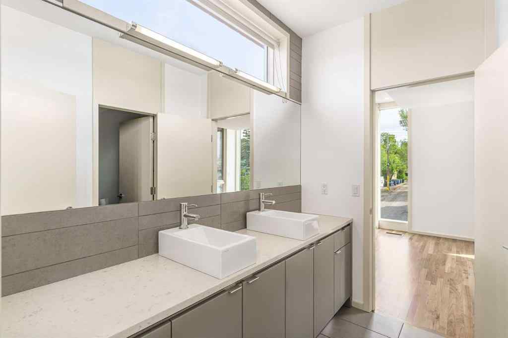 MLS® A2248797 - 1712 19 Avenue SW in Bankview Calgary, Residential