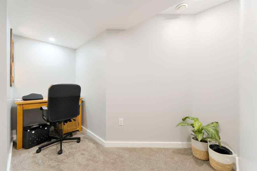 MLS® A2248798 - 40 Sunrise Terrace  in Sunset Ridge Cochrane, Residential
