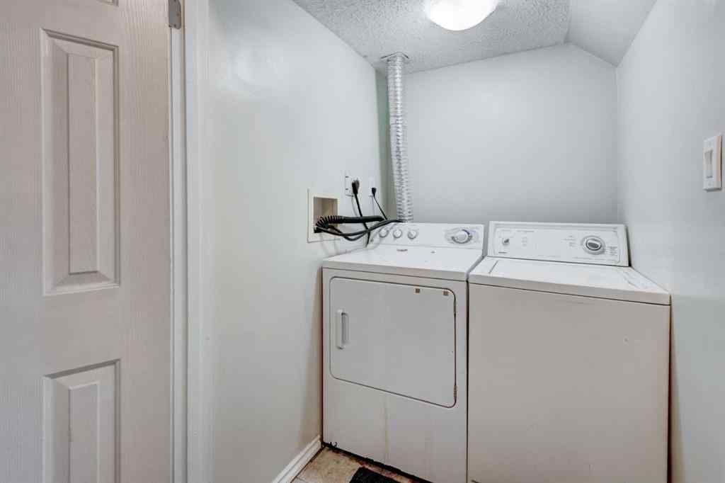 MLS® A2248802 - 5 Fonda Drive SE in Forest Heights Calgary, Residential