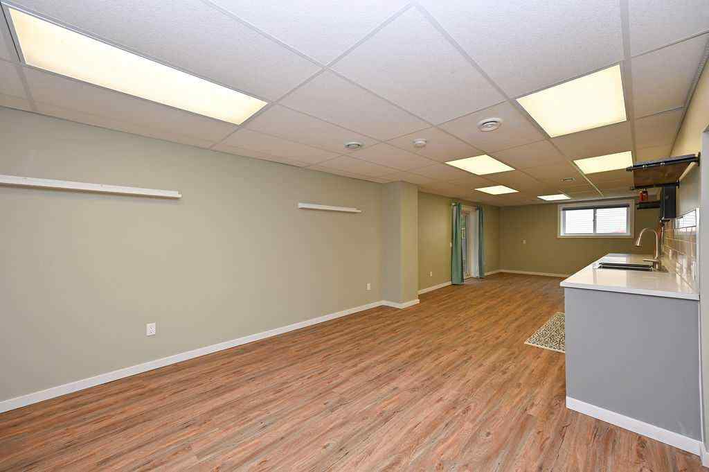 MLS® A2248805 - 150 Sunrise Drive   in NONE South Baptiste, Residential
