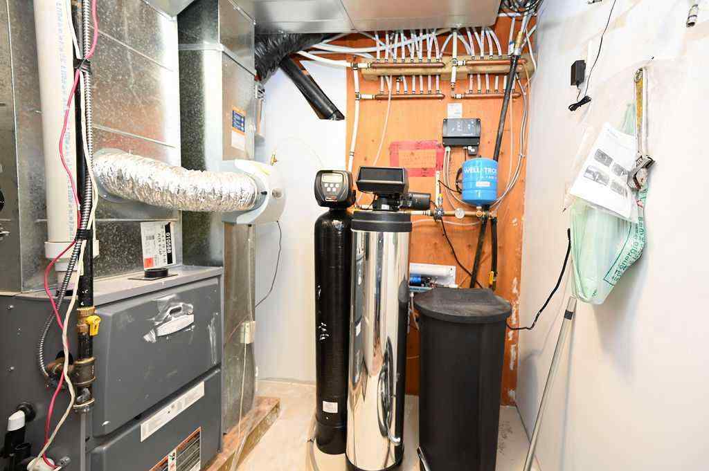 MLS® A2248805 - 150 Sunrise Drive   in NONE South Baptiste, Residential
