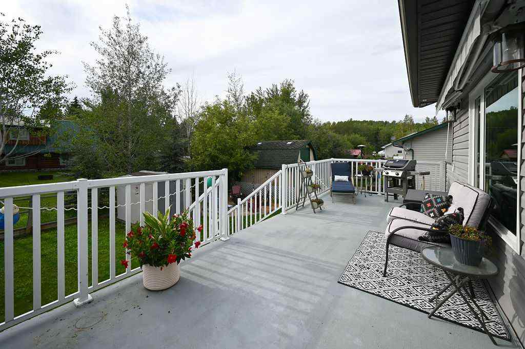 MLS® A2248805 - 150 Sunrise Drive   in NONE South Baptiste, Residential