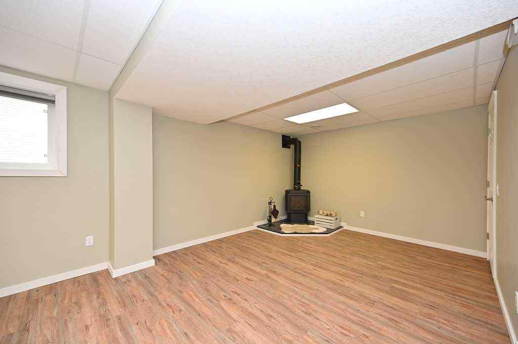 MLS® A2248805 - 150 Sunrise Drive   in NONE South Baptiste, Residential