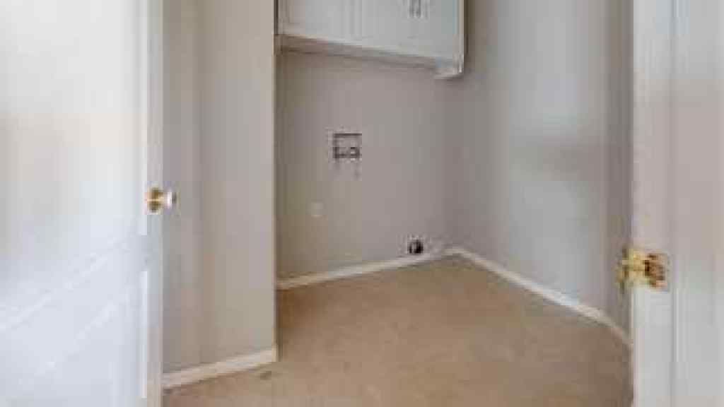 MLS® A2248812 - 122 Galt Place  in Timberlea Fort McMurray, Residential