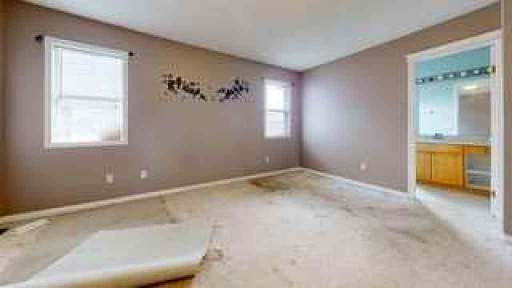 MLS® A2248812 - 122 Galt Place  in Timberlea Fort McMurray, Residential
