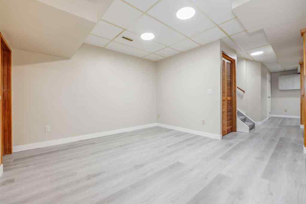 MLS® A2248814 - 76 Doverglen Crescent SE in Dover Calgary, Residential