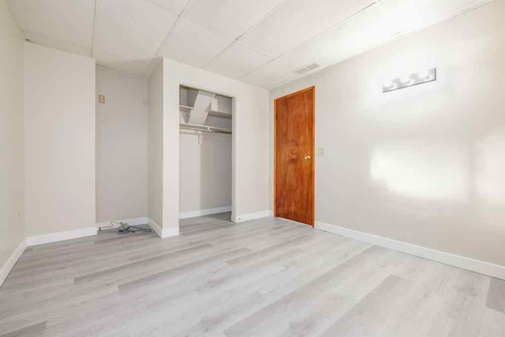 MLS® A2248814 - 76 Doverglen Crescent SE in Dover Calgary, Residential