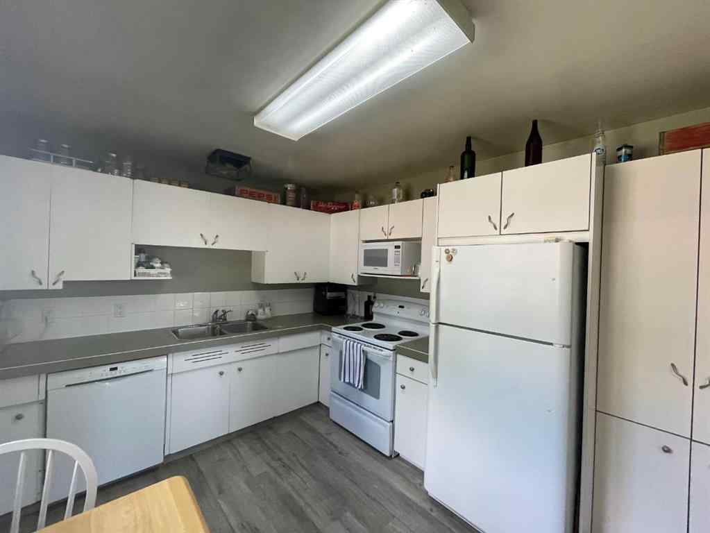 MLS® A2248817 - 520 6 Street W in NONE Cardston, Residential