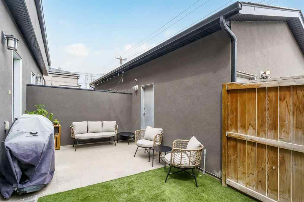 MLS® A2248823 - Unit #2 4726 17 Avenue NW in Montgomery Calgary, Residential