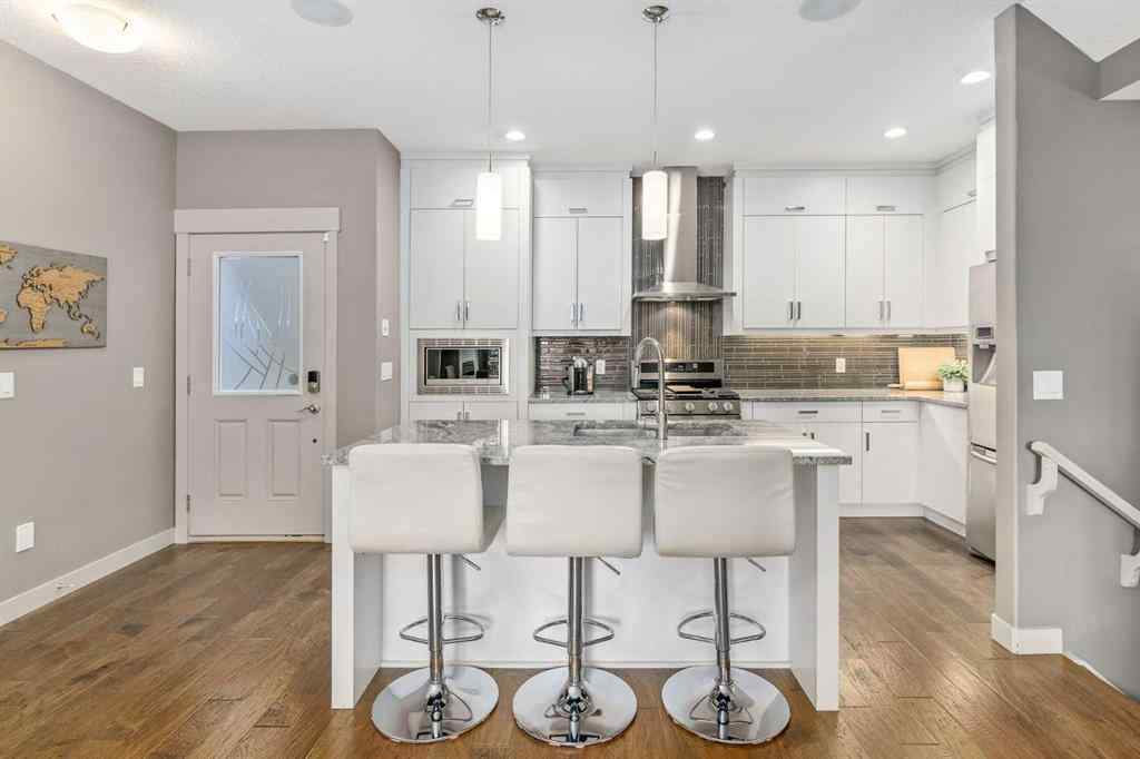 MLS® A2248823 - Unit #2 4726 17 Avenue NW in Montgomery Calgary, Residential