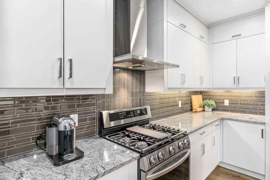 MLS® A2248823 - Unit #2 4726 17 Avenue NW in Montgomery Calgary, Residential