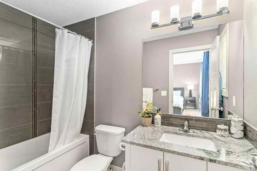 MLS® A2248823 - Unit #2 4726 17 Avenue NW in Montgomery Calgary, Residential