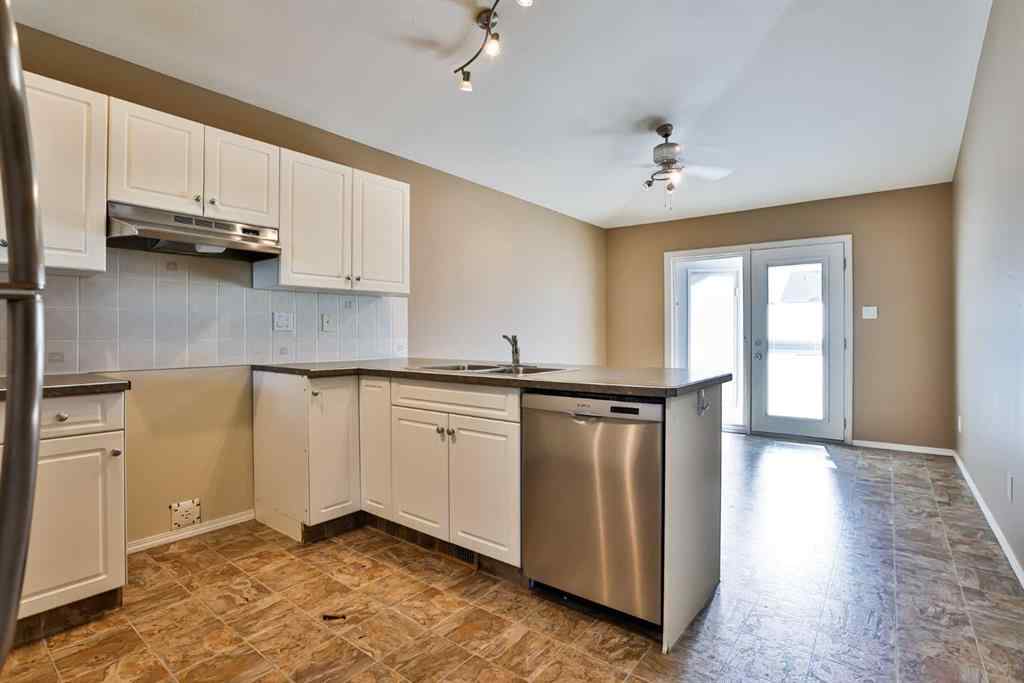 MLS® A2248827 - 267 Heritage Court W in Heritage Heights Lethbridge, Residential