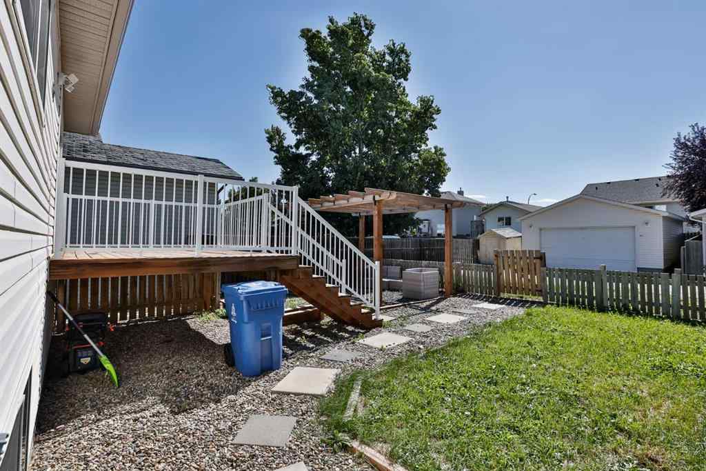 MLS® A2248827 - 267 Heritage Court W in Heritage Heights Lethbridge, Residential