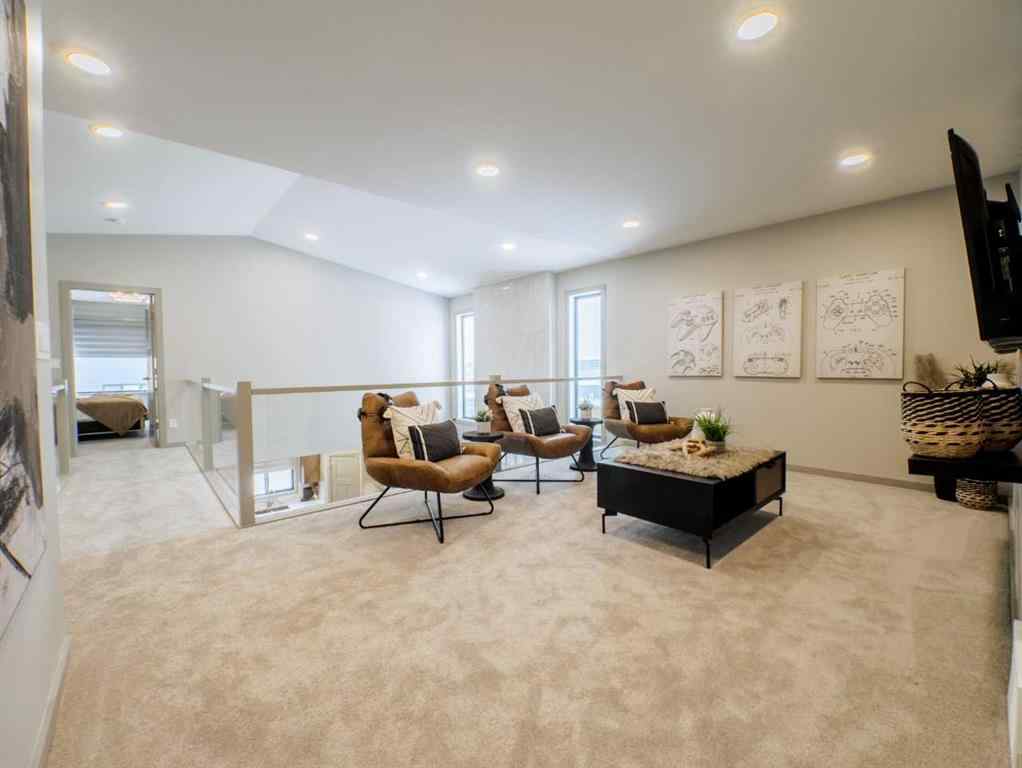 MLS® A2248829 - 3 Heritage Link  in Heritage Hills Cochrane, Residential