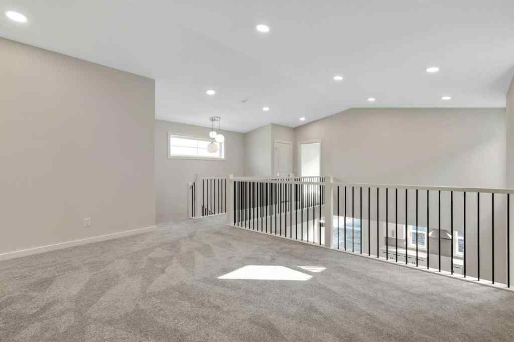 MLS® A2248829 - 3 Heritage Link  in Heritage Hills Cochrane, Residential