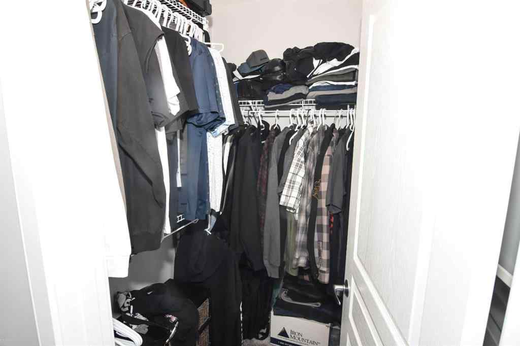 MLS® A2248835 - 284 Auburn Meadows Place SE in Auburn Bay Calgary, Residential