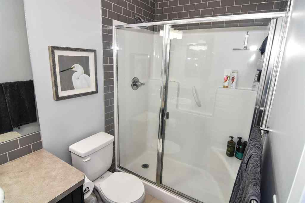 MLS® A2248835 - 284 Auburn Meadows Place SE in Auburn Bay Calgary, Residential