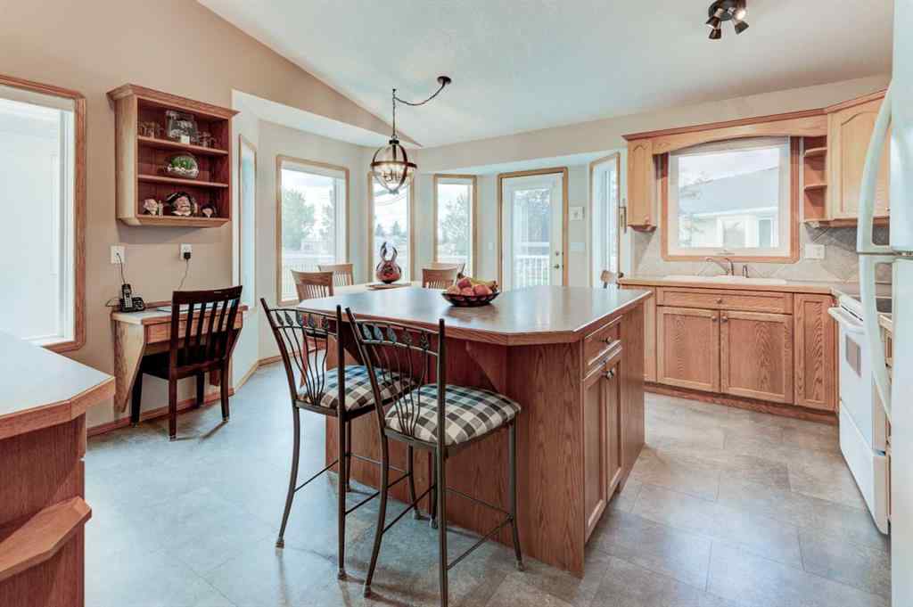 MLS® A2248842 - 3 Strathmore Lakes Bay  in Strathmore Lakes Estates Strathmore, Residential