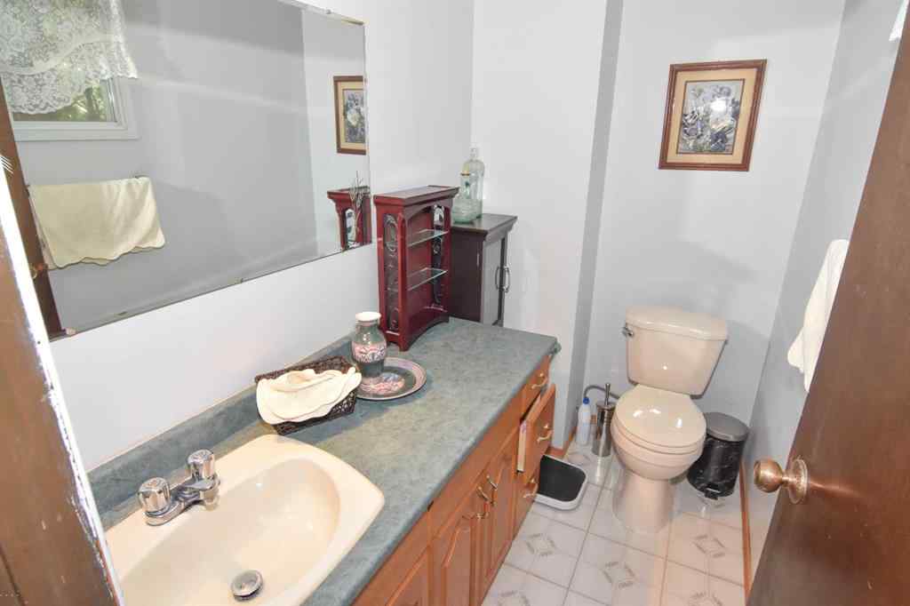 MLS® A2248844 - 1356 Southdale Crescent SW in Southwood Calgary, Residential