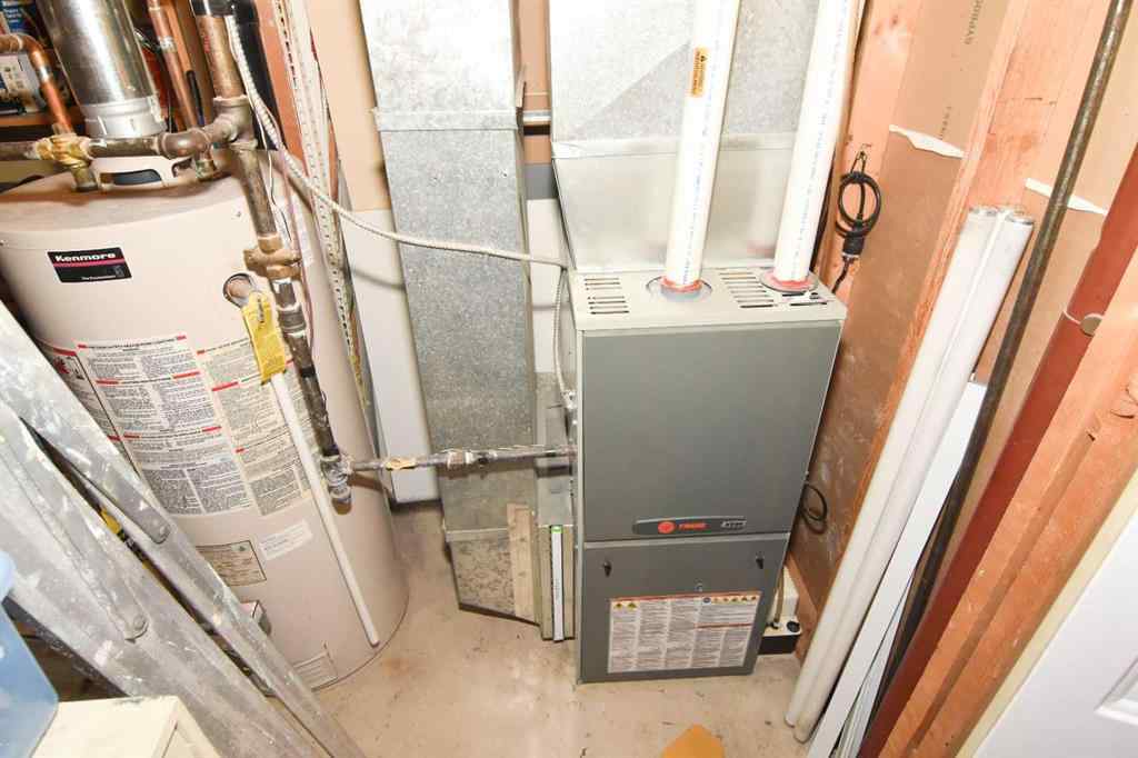 MLS® A2248844 - 1356 Southdale Crescent SW in Southwood Calgary, Residential