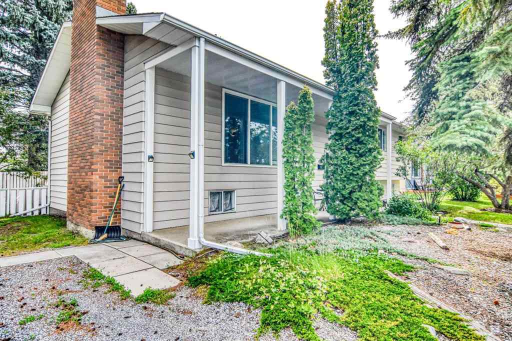 MLS® A2248844 - 1356 Southdale Crescent SW in Southwood Calgary, Residential