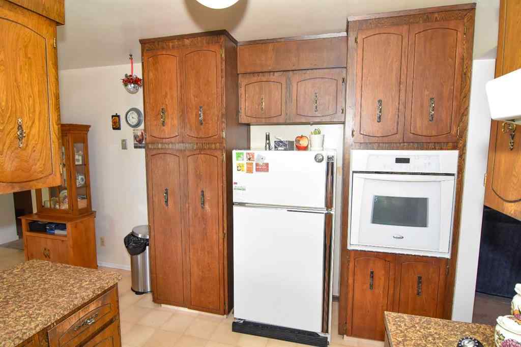 MLS® A2248844 - 1356 Southdale Crescent SW in Southwood Calgary, Residential