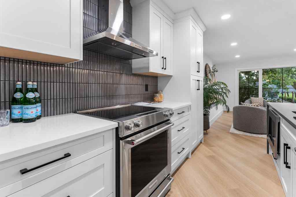 MLS® A2248850 - 10404 Maplemont Road SE in Maple Ridge Calgary, Residential