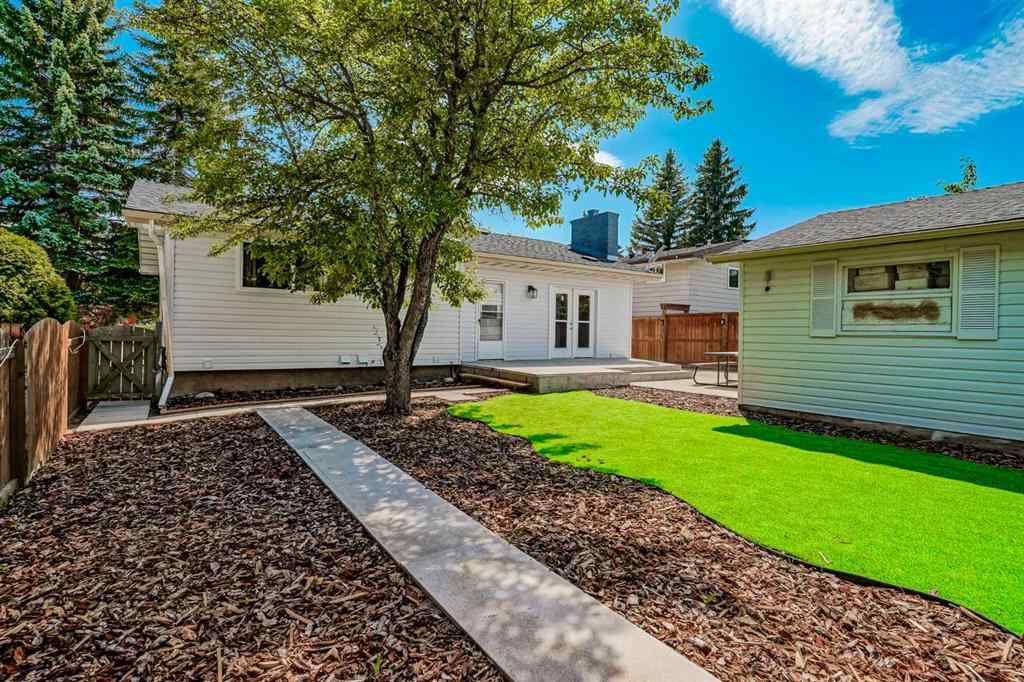 MLS® A2248857 - 208 Woodpark Place SW in Woodlands Calgary, Residential