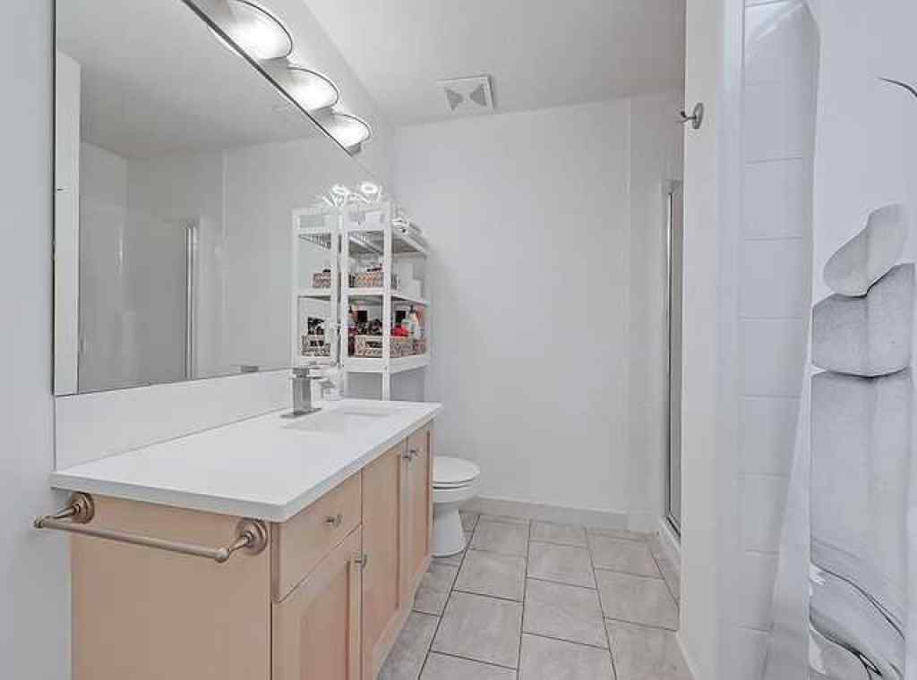 MLS® A2248860 - 455 20 Avenue NE in Winston Heights/Mountview Calgary, Residential