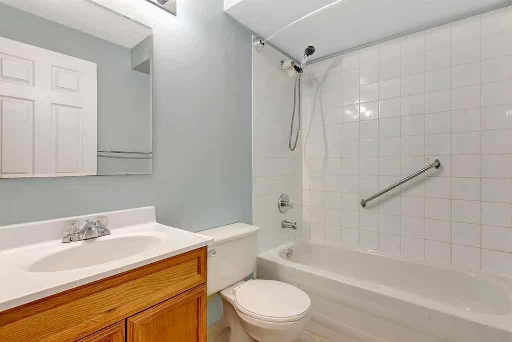 MLS® A2248861 - 155 Douglas Glen Close SE in Douglasdale/Glen Calgary, Residential