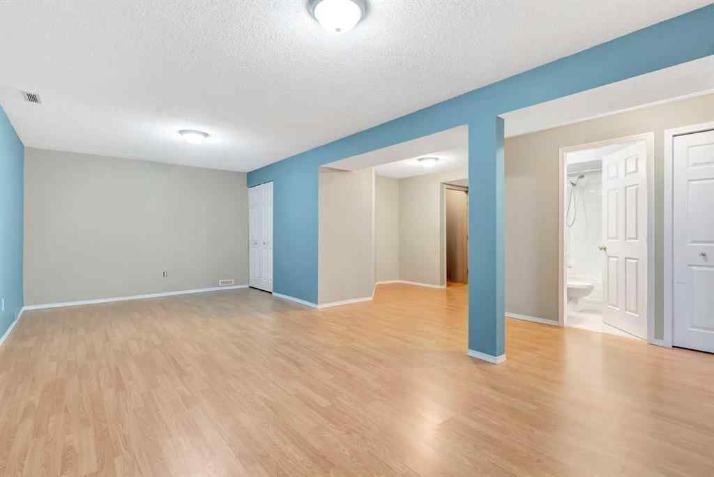 MLS® A2248861 - 155 Douglas Glen Close SE in Douglasdale/Glen Calgary, Residential