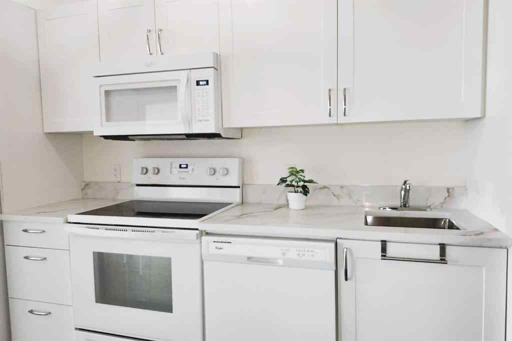 MLS® A2248863 - Unit #410 10 Brentwood Common NW in Brentwood Calgary, Residential