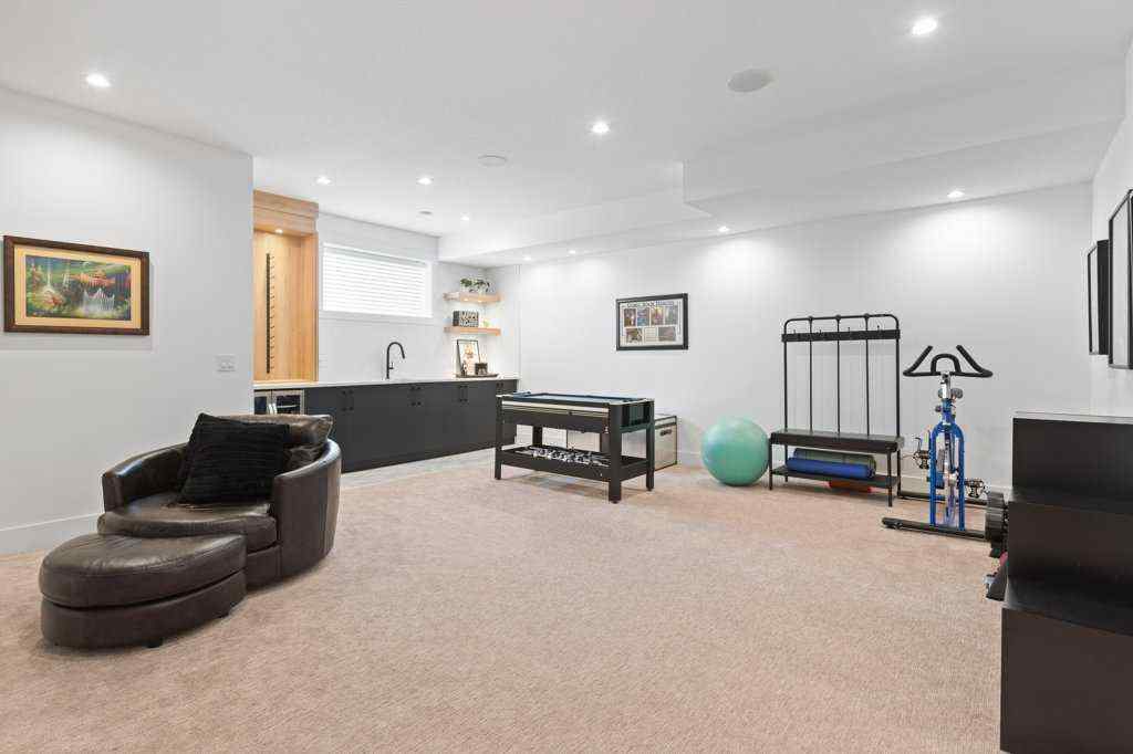MLS® A2248864 - 2627 36 Street SW in Killarney/Glengarry Calgary, Residential
