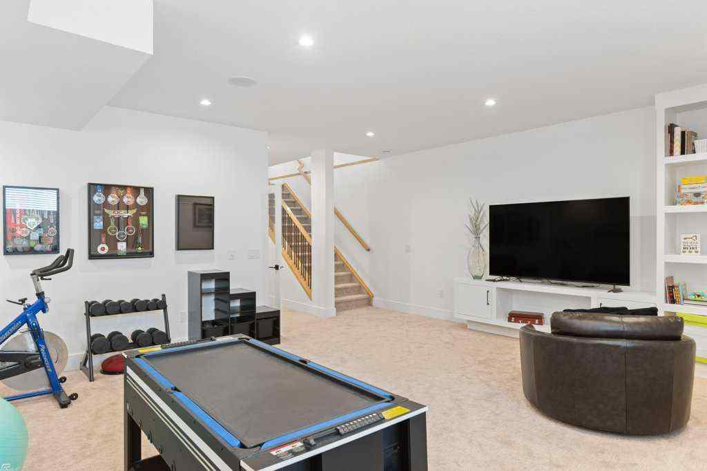 MLS® A2248864 - 2627 36 Street SW in Killarney/Glengarry Calgary, Residential