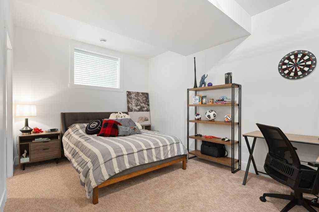 MLS® A2248864 - 2627 36 Street SW in Killarney/Glengarry Calgary, Residential