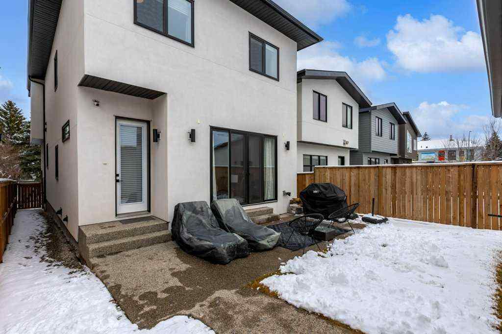MLS® A2248864 - 2627 36 Street SW in Killarney/Glengarry Calgary, Residential