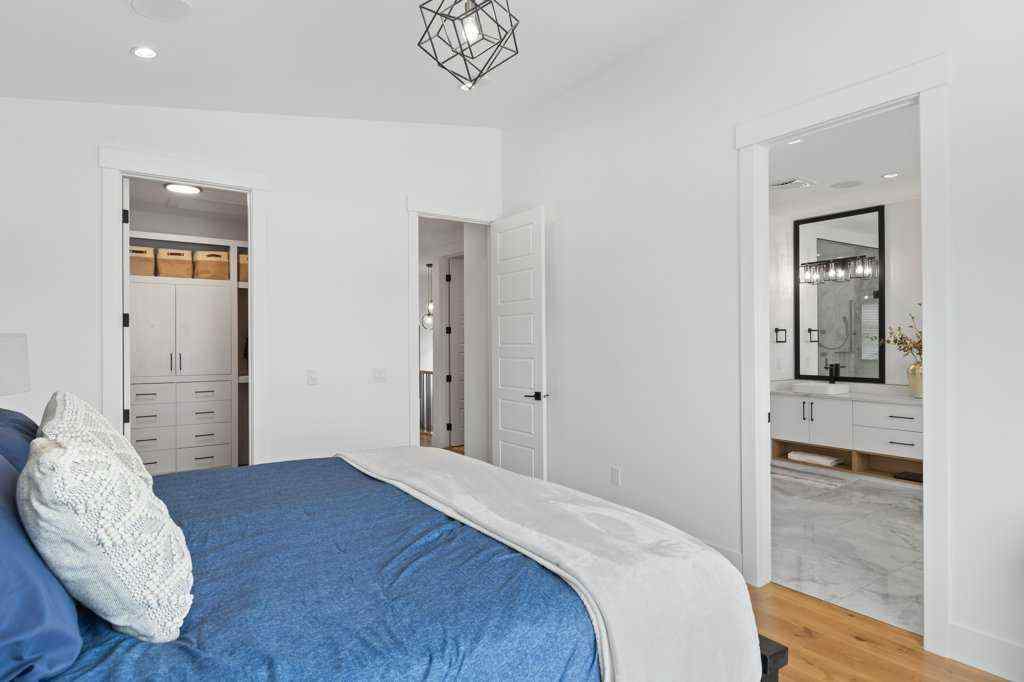 MLS® A2248864 - 2627 36 Street SW in Killarney/Glengarry Calgary, Residential