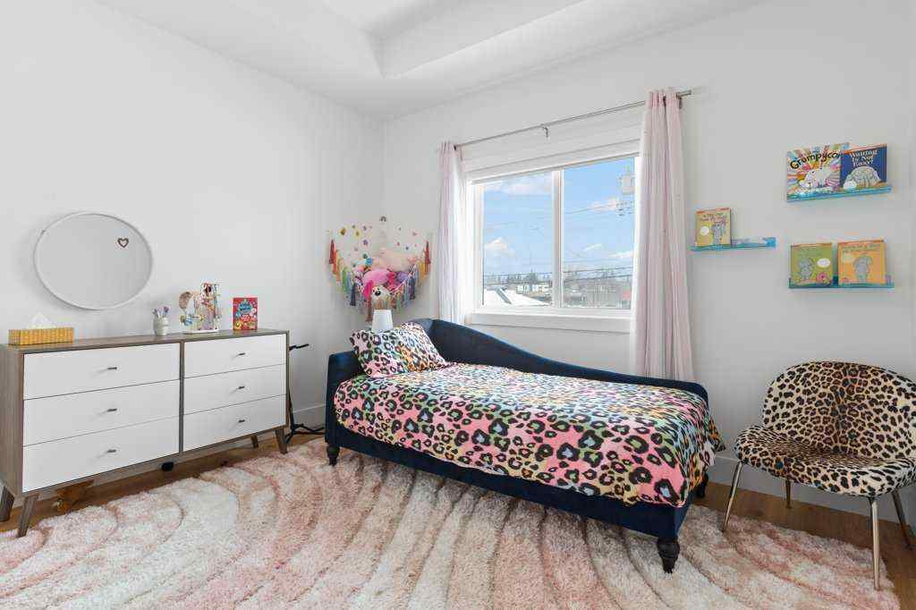 MLS® A2248864 - 2627 36 Street SW in Killarney/Glengarry Calgary, Residential