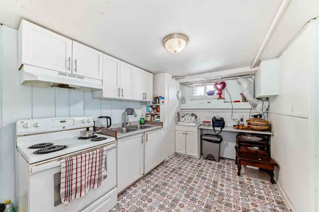 MLS® A2248866 - 2208 47 Street SE in Forest Lawn Calgary, Residential