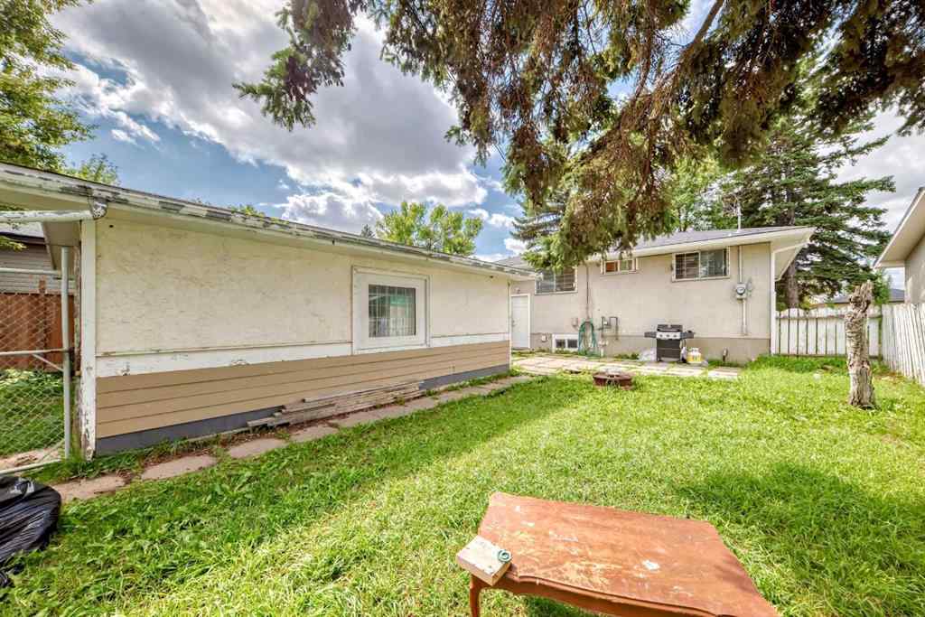 MLS® A2248866 - 2208 47 Street SE in Forest Lawn Calgary, Residential